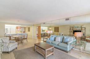 2042 Shoreline Towers - Charming